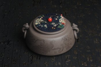 紫砂壶图片：精品特惠 助工老青段精品瑞兽双耳罐 茶仓 茶叶罐 水洗 烟灰缸 神鸟图 - 宜兴紫砂壶网