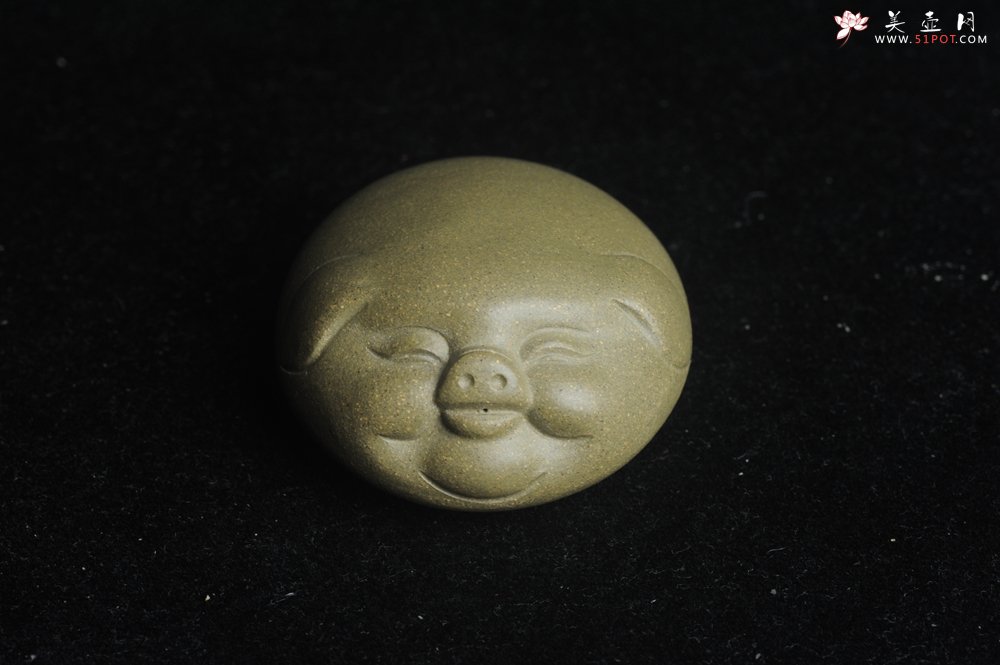 紫砂壶图片：美宠特惠 精致好料五福五彩猪 紫砂茶宠 - 宜兴紫砂壶网