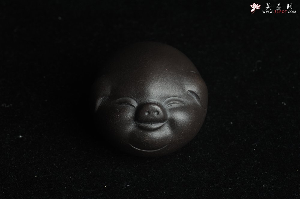 紫砂壶图片：美宠特惠 精致好料五福五彩猪 紫砂茶宠 - 宜兴紫砂壶网