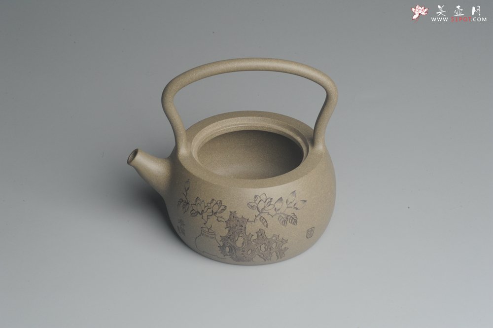 紫砂壶图片：美壶特惠 老青段 助工精工怀古提梁 清赏 - 宜兴紫砂壶网