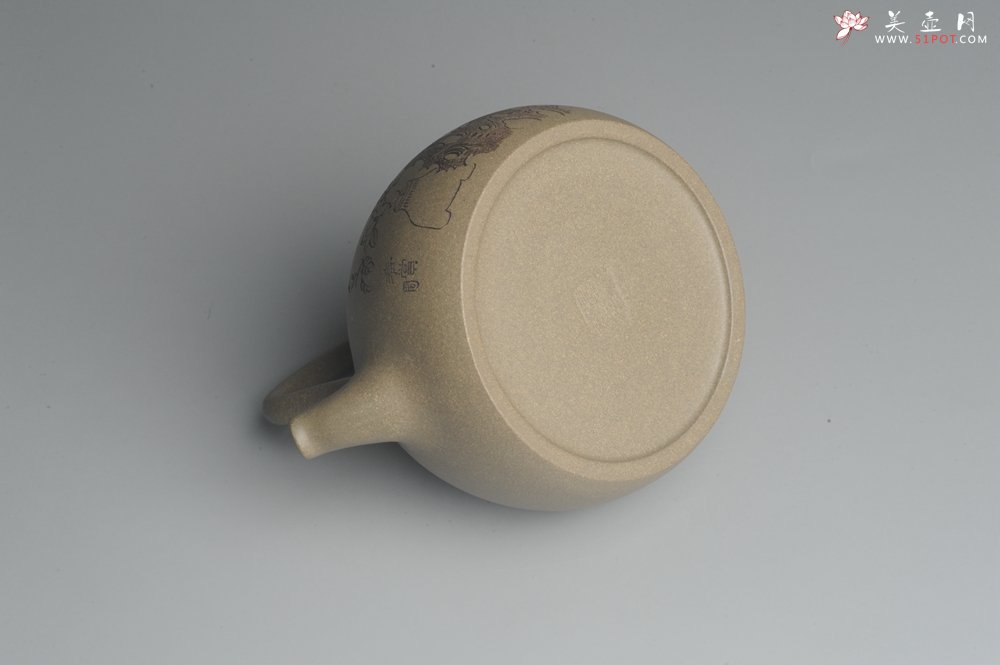 紫砂壶图片：美壶特惠 老青段 助工精工怀古提梁 清赏 - 宜兴紫砂壶网