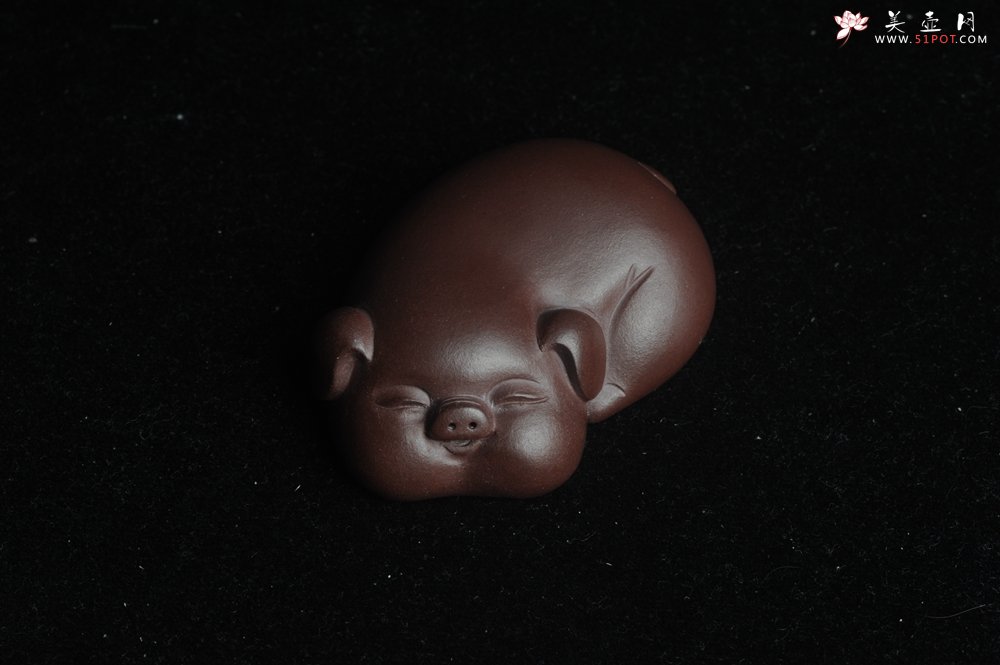 紫砂壶图片：美宠特惠 精致好料五福五彩猪 紫砂茶宠 - 宜兴紫砂壶网