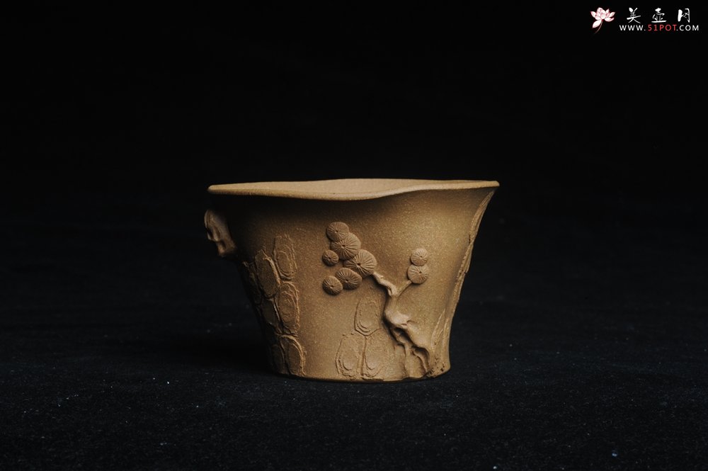 紫砂壶图片：美杯特惠 精致全手工松桩杯 - 宜兴紫砂壶网