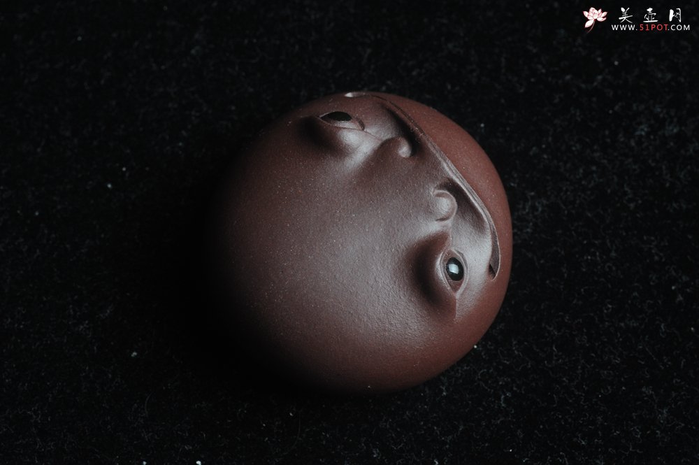 紫砂壶图片：美宠特惠 超可爱的精工萌蛤蟆 直径4.5cm - 宜兴紫砂壶网