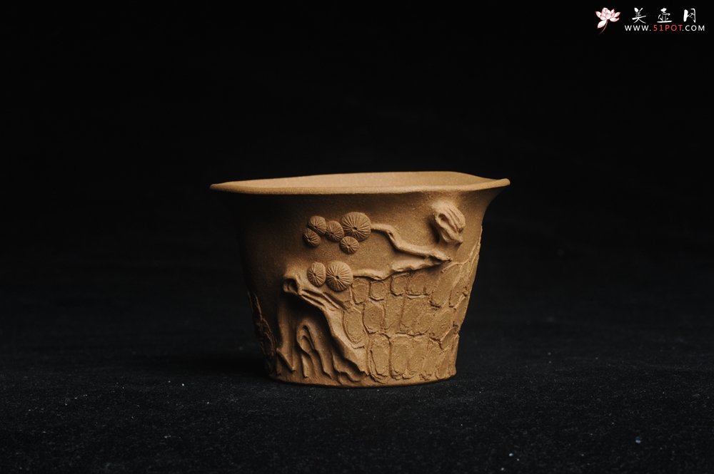 紫砂壶图片：美杯特惠 精致全手工松桩杯 - 宜兴紫砂壶网