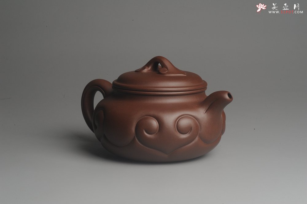 紫砂壶图片：美壶特惠 优质紫泥 精工仿古如意 茶人醉爱 - 宜兴紫砂壶网