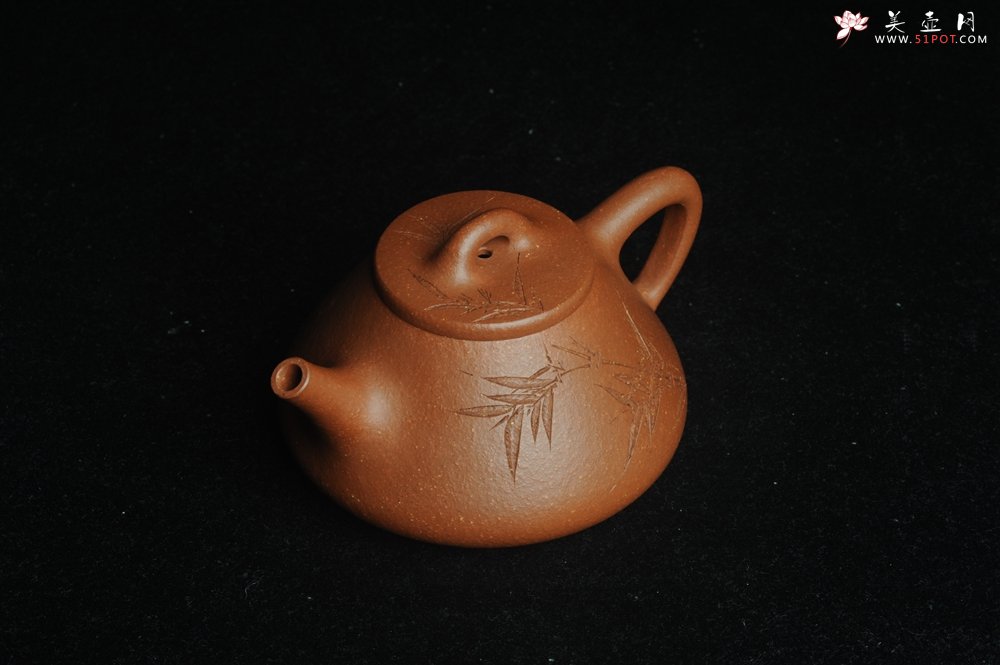 紫砂壶图片：美壶特惠 超精致特好降坡泥小品子冶石瓢 刻竹 居不可无竹 - 宜兴紫砂壶网