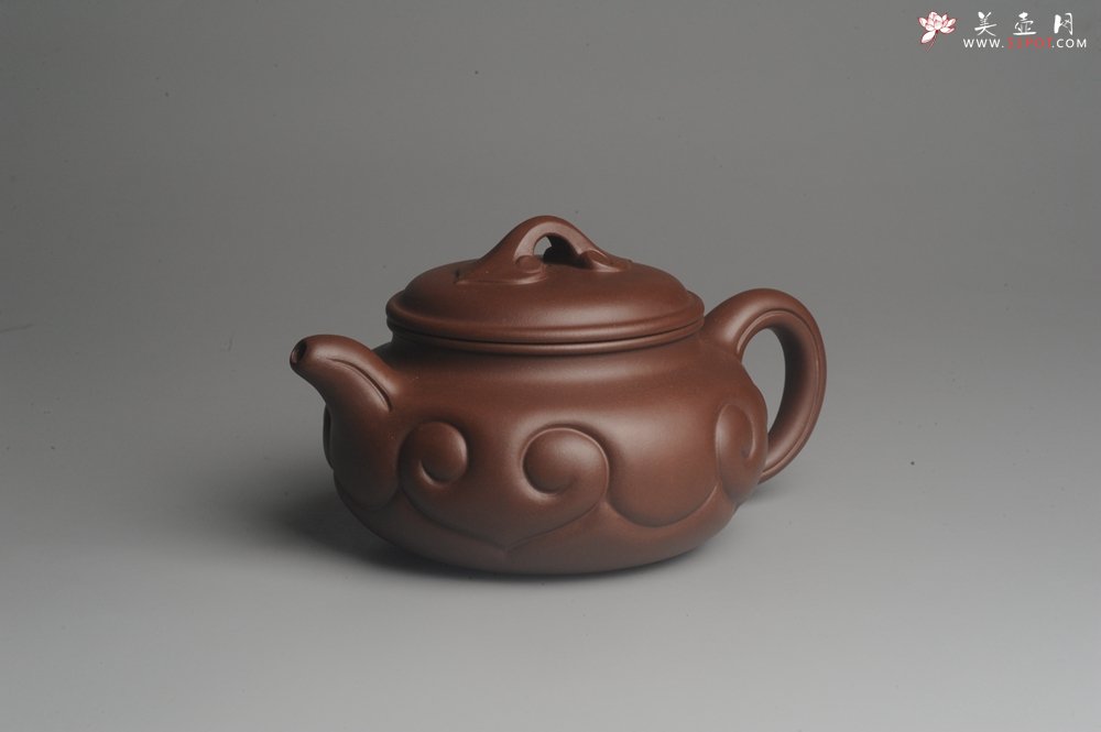 紫砂壶图片：美壶特惠 优质紫泥 精工仿古如意 茶人醉爱 - 宜兴紫砂壶网