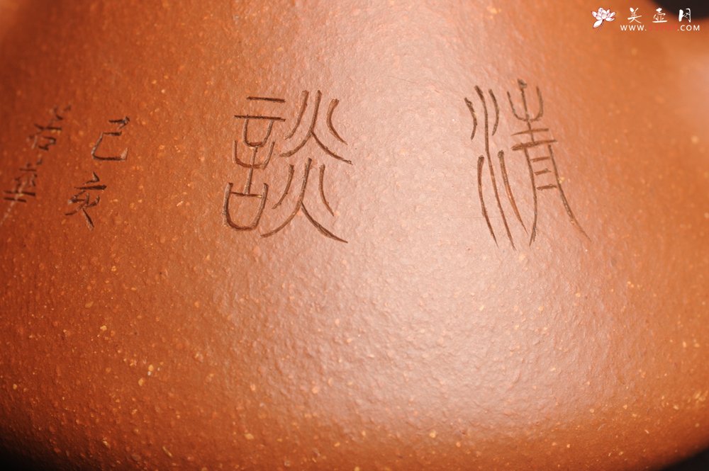 紫砂壶图片：美壶特惠 超精致特好降坡泥小品子冶石瓢 装饰枯枝鸟 特文气 - 宜兴紫砂壶网