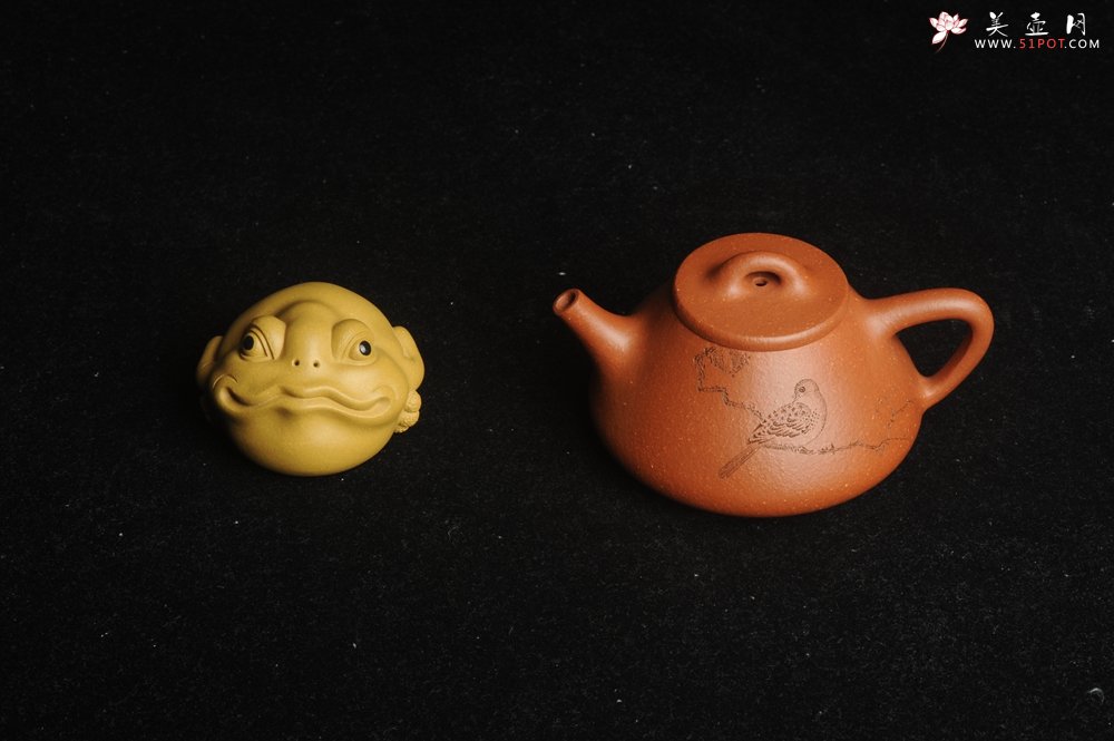 紫砂壶图片：美壶特惠 超精致特好降坡泥小品子冶石瓢 装饰枯枝鸟 特文气 - 宜兴紫砂壶网