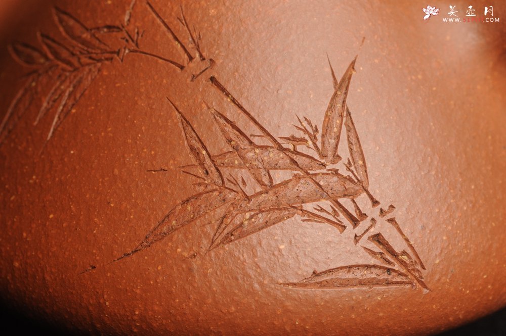 紫砂壶图片：美壶特惠 超精致特好降坡泥小品子冶石瓢 刻竹 居不可无竹 - 宜兴紫砂壶网