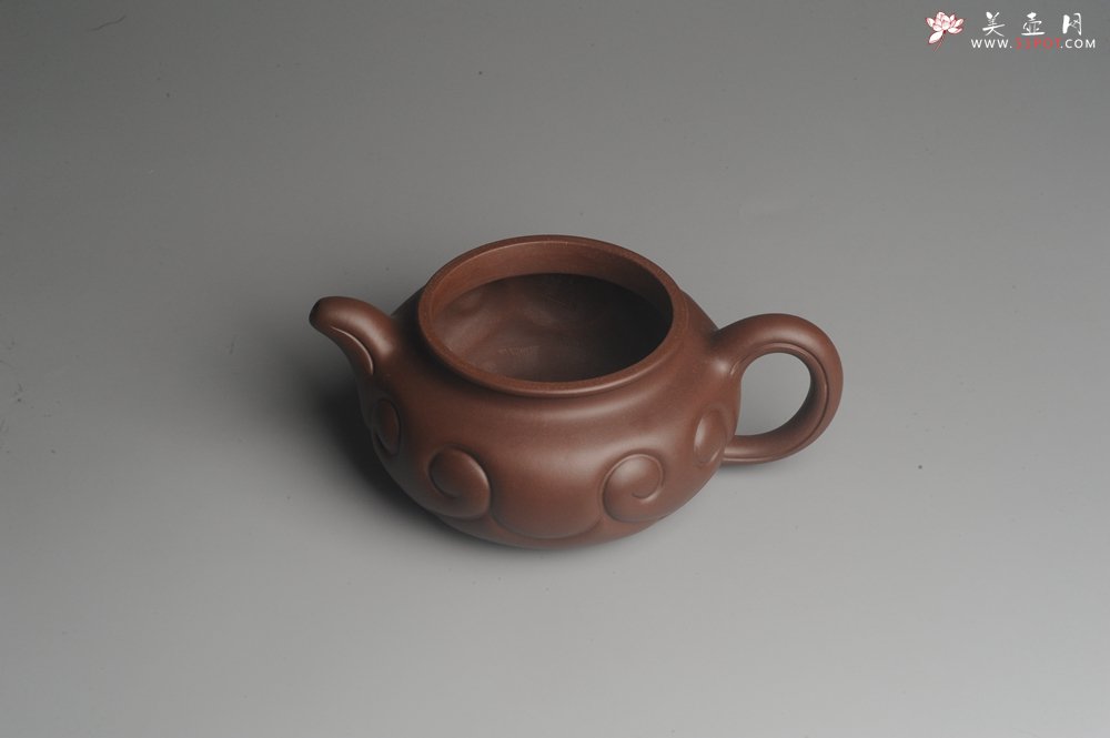 紫砂壶图片：美壶特惠 优质紫泥 精工仿古如意 茶人醉爱 - 宜兴紫砂壶网