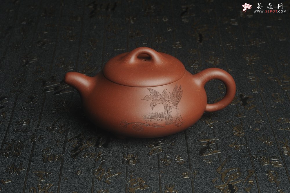 紫砂壶图片：美壶特惠 精致汉棠石瓢壶 装饰清供图 茶人醉爱 - 宜兴紫砂壶网