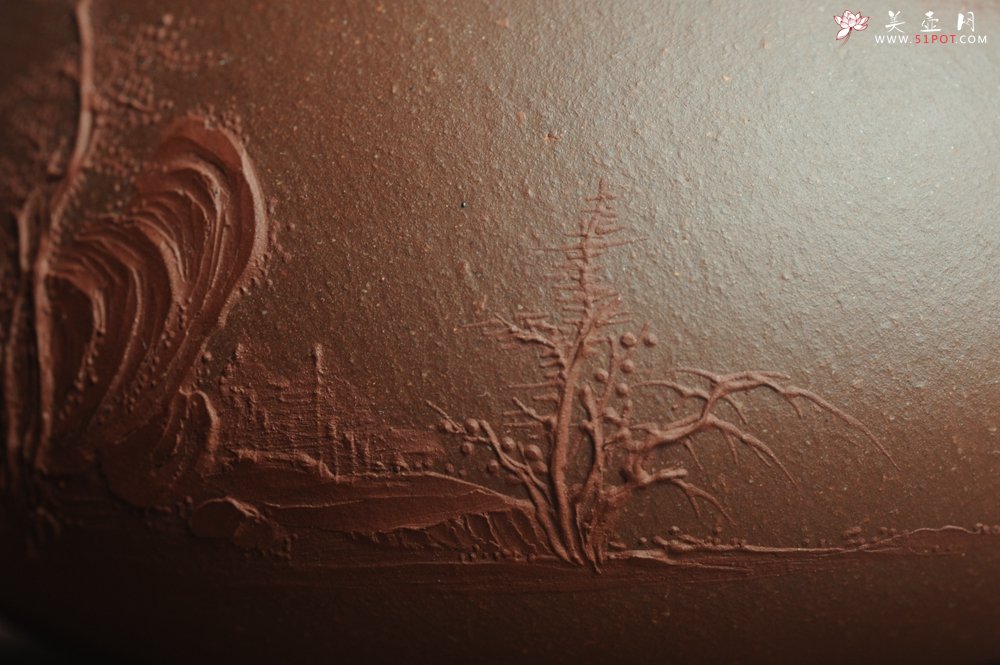 紫砂壶图片：美壶特惠 工料俱佳满瓢（景舟石瓢）泥绘山水 野旷天低树江清月近人 单色泥绘更显功力 - 宜兴紫砂壶网