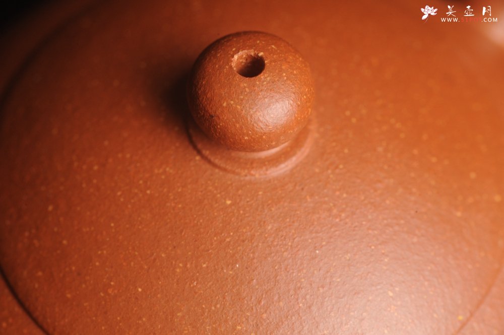 紫砂壶图片：美壶特惠 精工红降坡俏西施 小壶超难做 杀茶利器 - 宜兴紫砂壶网