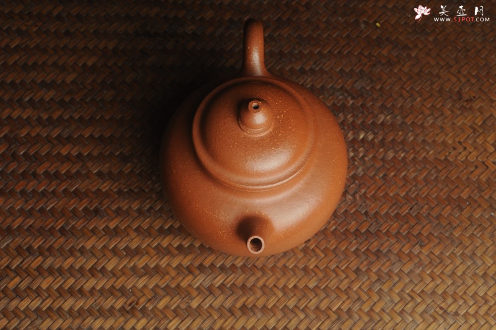 紫砂壶图片：美壶特惠 潜力股殷老师全手工特好降坡泥秋水壶 茶人醉爱 - 宜兴紫砂壶网