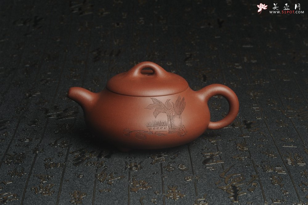 紫砂壶图片：美壶特惠 精致汉棠石瓢壶 装饰清供图 茶人醉爱 - 宜兴紫砂壶网