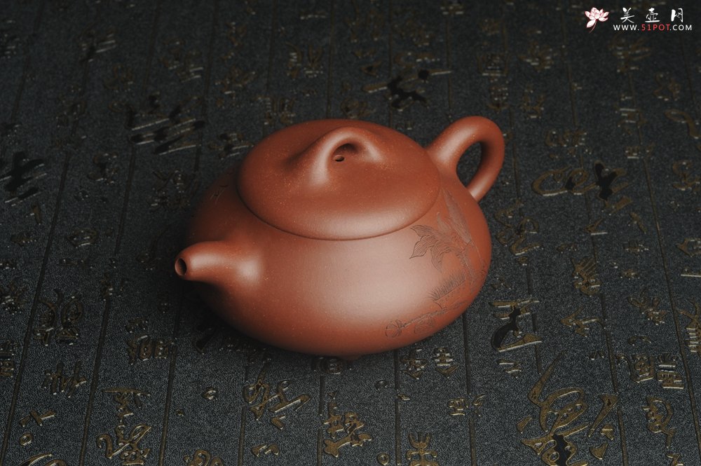 紫砂壶图片：美壶特惠 精致汉棠石瓢壶 装饰清供图 茶人醉爱 - 宜兴紫砂壶网