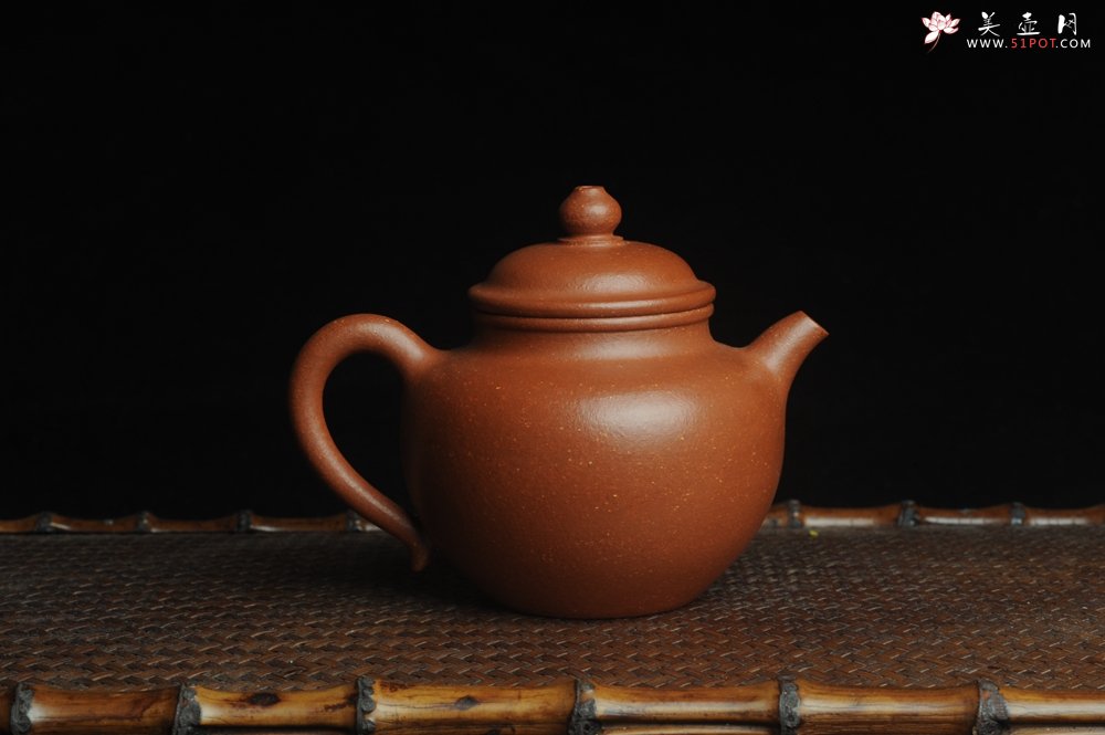 紫砂壶图片：美壶特惠 潜力股殷老师全手工特好降坡泥秋水壶 茶人醉爱 - 宜兴紫砂壶网