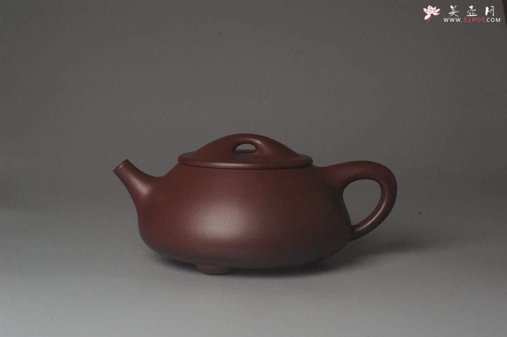 紫砂壶图片：美壶特惠实力派艺人特精工紫泥超大满瓢 难度特别大 足足做了一个星期成型难实用杠杠的特适用夏天牛饮 - 宜兴紫砂壶网