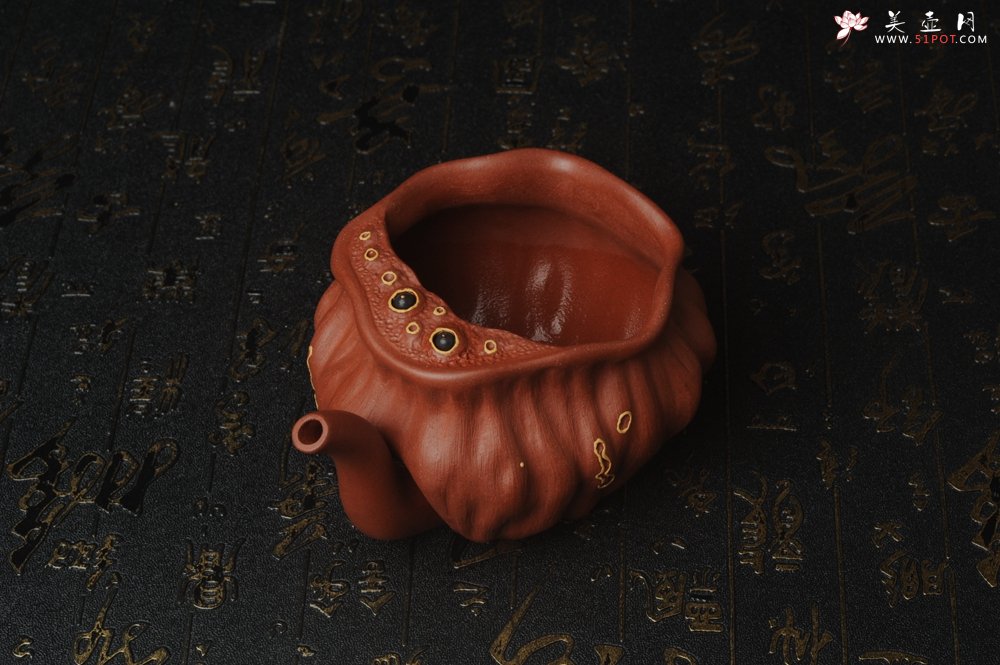 紫砂壶图片：精致特惠清水泥莲蓬公道杯 - 宜兴紫砂壶网