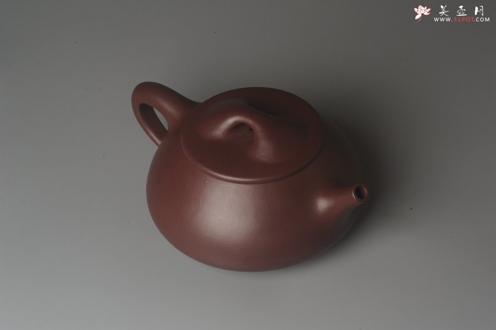 紫砂壶图片：美壶特惠实力派艺人特精工紫泥超大满瓢 难度特别大 足足做了一个星期成型难实用杠杠的特适用夏天牛饮 - 宜兴紫砂壶网