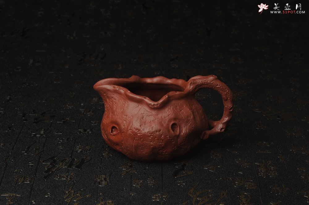 紫砂壶图片：精致特惠清水泥供春公道杯 - 宜兴紫砂壶网