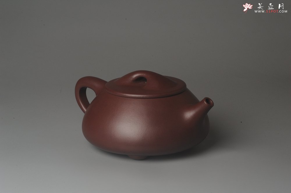 紫砂壶图片：美壶特惠实力派艺人特精工紫泥超大满瓢 难度特别大 足足做了一个星期成型难实用杠杠的特适用夏天牛饮 - 宜兴紫砂壶网