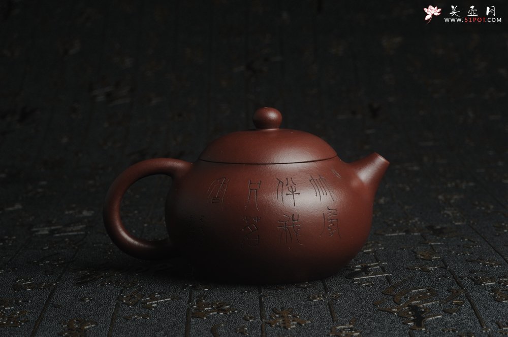 紫砂壶图片：【好壶已结缘 预定】油润底曹青 全手工高文旦 装饰人物 特文气 - 宜兴紫砂壶网