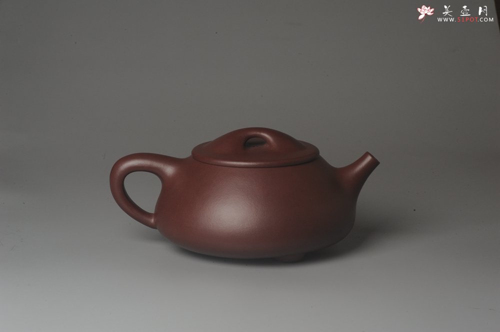 紫砂壶图片：美壶特惠实力派艺人特精工紫泥超大满瓢 难度特别大 足足做了一个星期成型难实用杠杠的特适用夏天牛饮 - 宜兴紫砂壶网