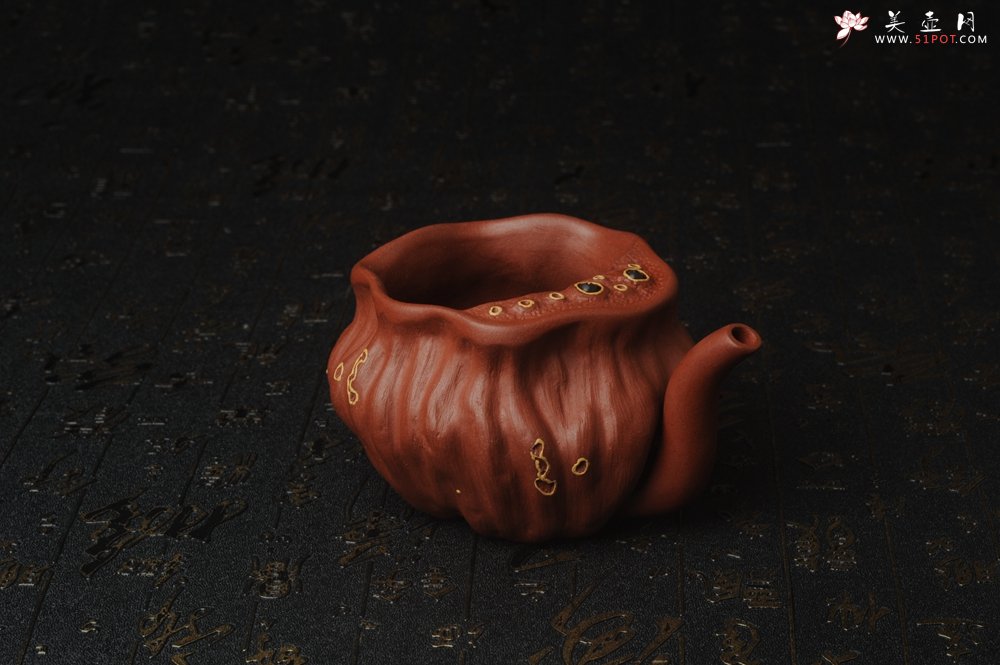 紫砂壶图片：精致特惠清水泥莲蓬公道杯 - 宜兴紫砂壶网