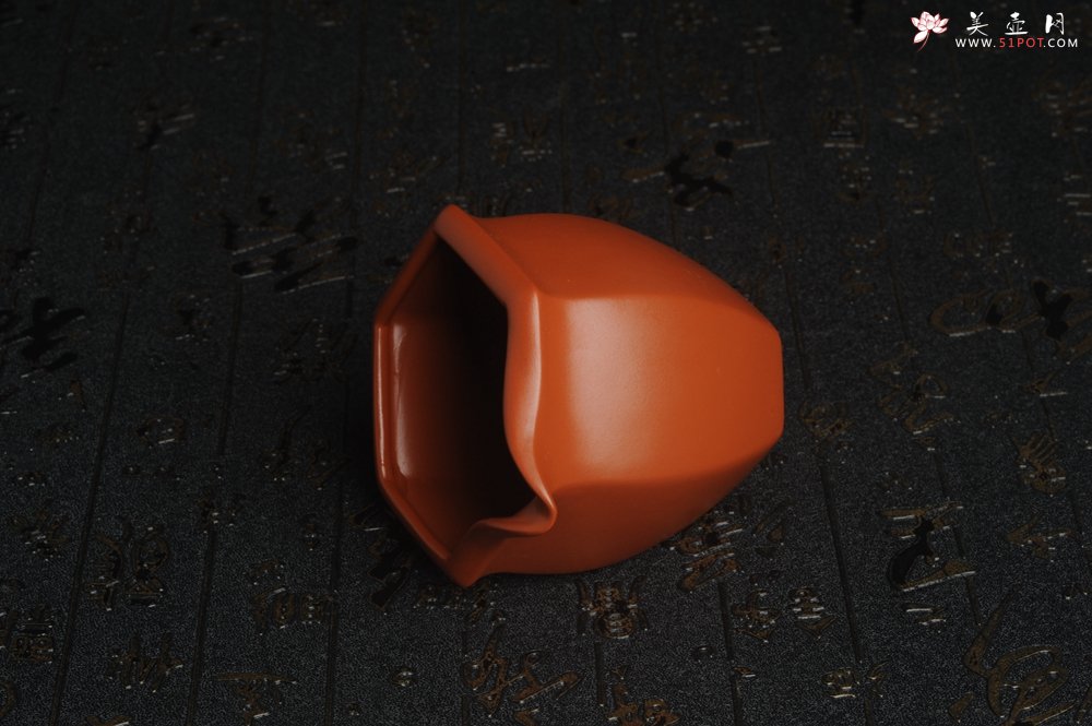 紫砂壶图片：特惠精致朱泥公道杯 茶人醉爱 - 宜兴紫砂壶网