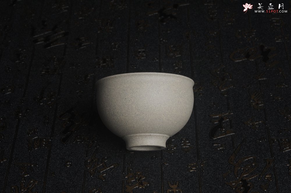 紫砂壶图片：优质白段泥精致手工品茗杯主人杯 茶人醉爱 - 宜兴紫砂壶网