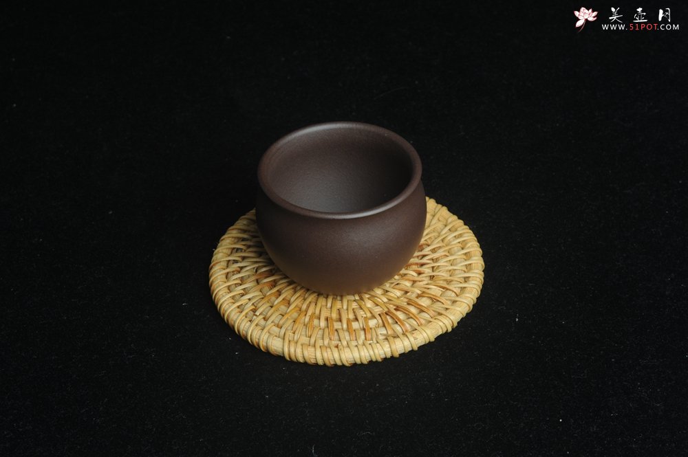 紫砂壶图片：优质老紫泥精致手工品茗杯大号主人杯 茶人醉爱 - 宜兴紫砂壶网