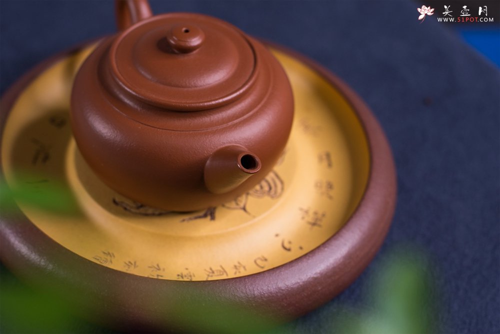 紫砂壶图片：毛国强入室弟子黄云初全手工朱泥仕圆壶 - 宜兴紫砂壶网