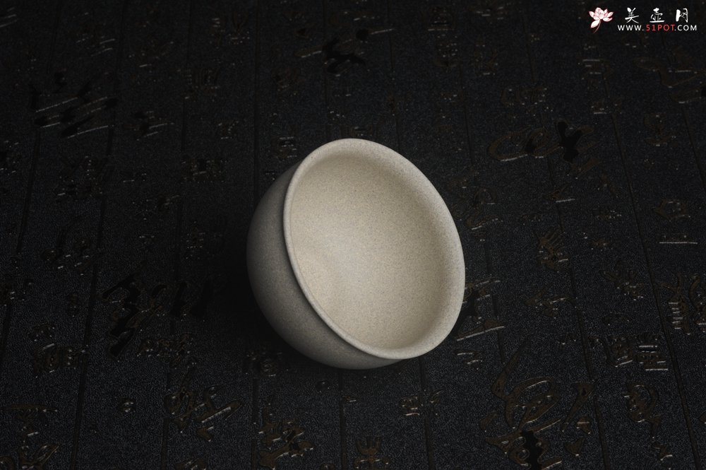 紫砂壶图片：优质白段泥精致手工品茗杯主人杯 茶人醉爱 - 宜兴紫砂壶网