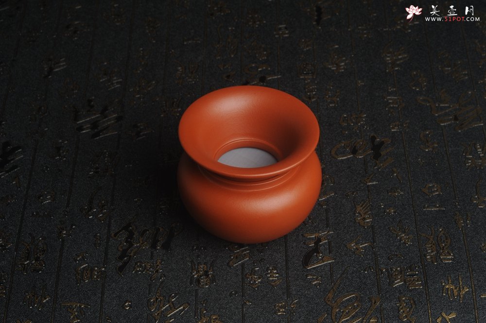 紫砂壶图片：特惠精致朱泥茶漏  底部直径4.5cm顶部直径8cm 适合口径大于5cm小于7cm的公道杯 茶人醉爱 - 宜兴紫砂壶网