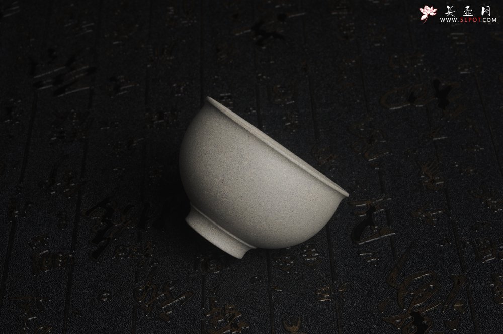 紫砂壶图片：优质白段泥精致手工品茗杯主人杯 茶人醉爱 - 宜兴紫砂壶网