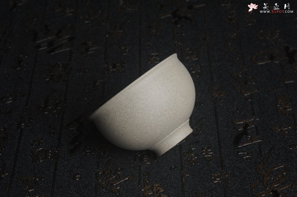 紫砂壶图片：优质白段泥精致手工品茗杯主人杯 茶人醉爱 - 宜兴紫砂壶网