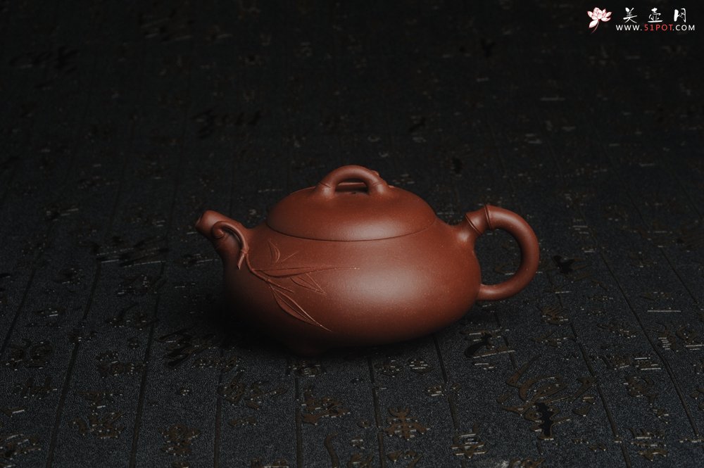 紫砂壶图片：美壶特惠 优质紫泥竹石瓢 特文气 茶人醉爱 - 宜兴紫砂壶网