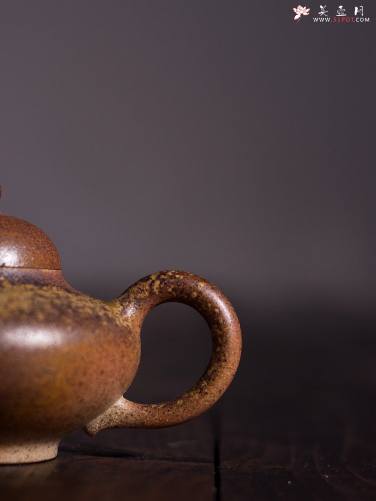 紫砂壶图片：【已结缘】段泥柴烧华颖壶 春山一路鸟空啼 特文气 茶人醉爱 - 宜兴紫砂壶网