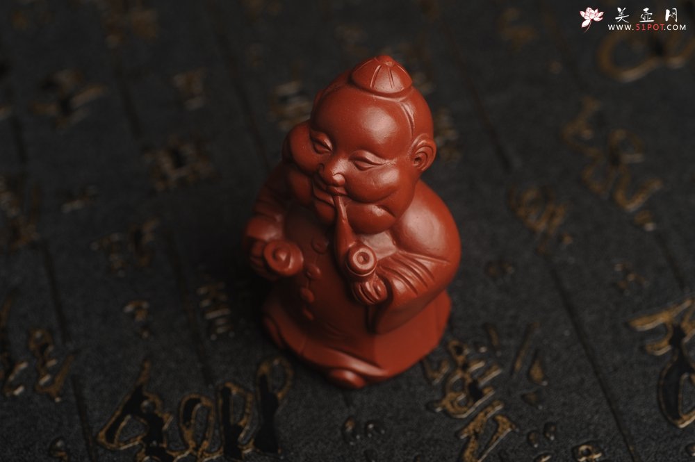 紫砂壶图片：美宠特惠 精致大红袍朱泥大财主紫砂茶宠 发发发 高6.8cm - 宜兴紫砂壶网
