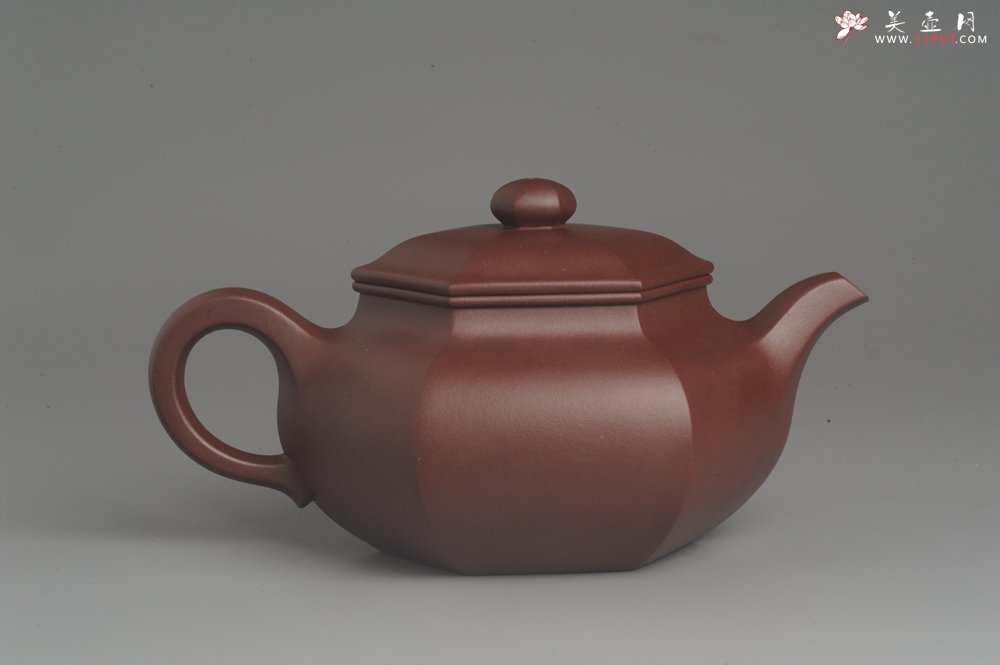 紫砂壶图片：实力派张海艳全手工精工油润底曹青六方仿古壶 气势磅礴 线面挺括平正 - 宜兴紫砂壶网