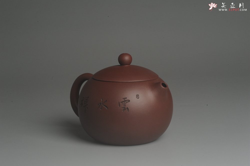 紫砂壶图片：美壶福利特惠 精致西施 精刻拜石图 茶人醉爱 - 宜兴紫砂壶网