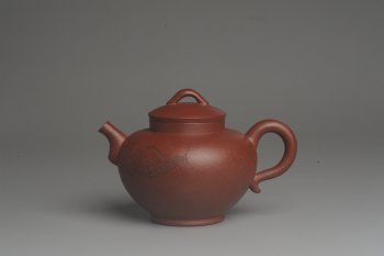 紫砂壶图片：美壶特惠 助工精工降坡泥陶瓮壶 蜗牛特文气 - 宜兴紫砂壶网