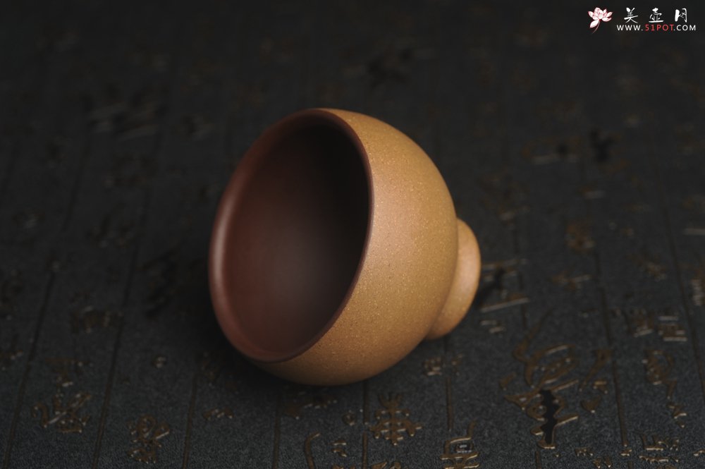 紫砂壶图片：美杯国庆特惠 精品好泥好工雅致特厚实主人杯 茶人醉爱 - 宜兴紫砂壶网