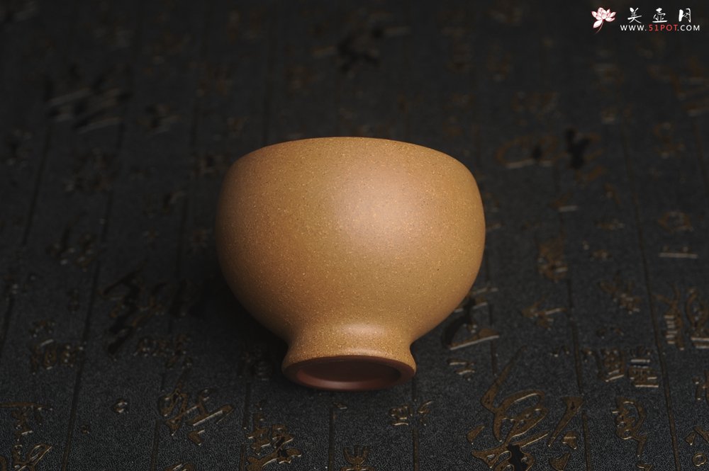 紫砂壶图片：美杯国庆特惠 精品好泥好工雅致特厚实主人杯 茶人醉爱 - 宜兴紫砂壶网