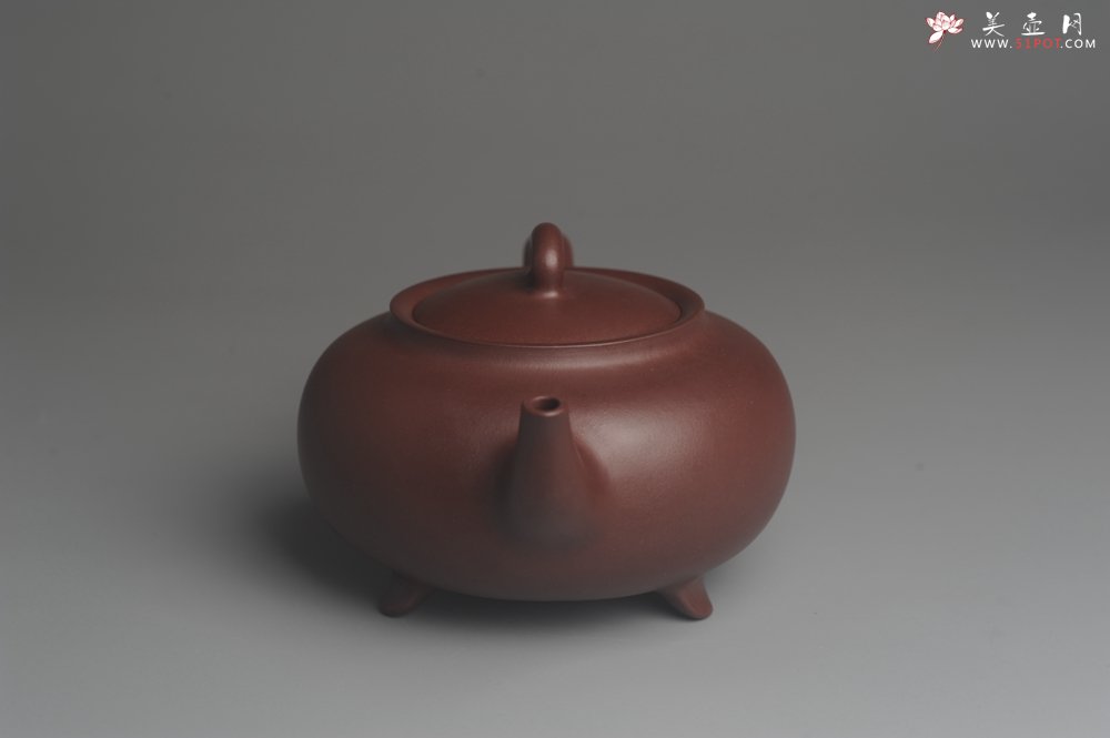 紫砂壶图片：油润底曹青 全手工三足致远 饱满厚重大气 - 宜兴紫砂壶网