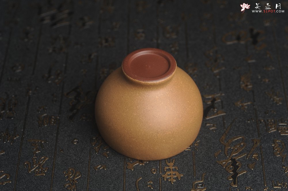 紫砂壶图片：美杯国庆特惠 精品好泥好工雅致特厚实主人杯 茶人醉爱 - 宜兴紫砂壶网