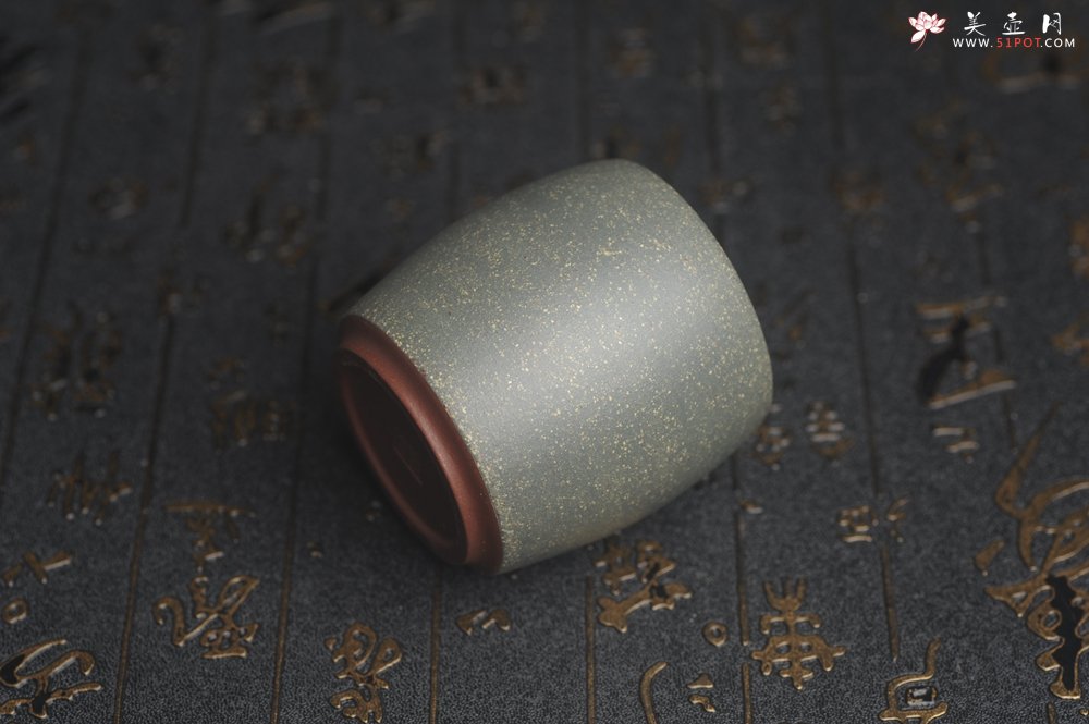 紫砂壶图片：美杯国庆特惠 精品好泥好工雅致厚实祥云主人杯 - 宜兴紫砂壶网